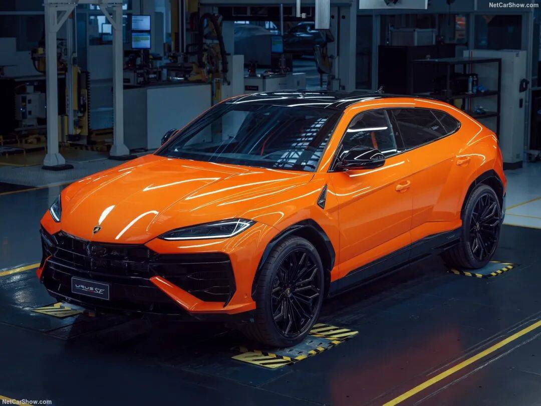 阿斯顿马丁翻盘梅赛德斯,皮亚斯特里状态火热 阿斯顿马丁翻盘梅赛德斯,皮亚斯特里状态火热