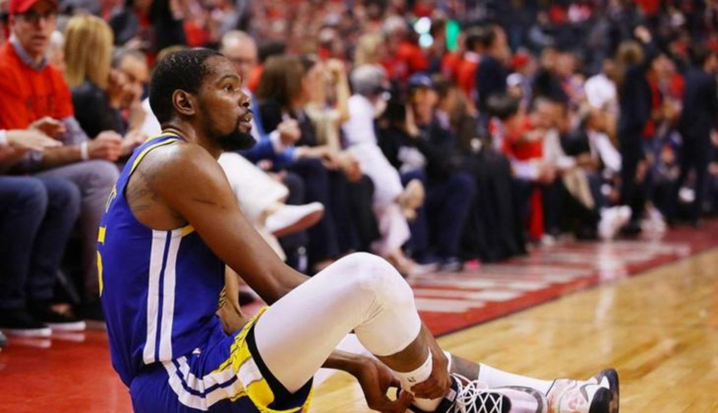 骑士轻取吉林队，杜兰特刷新纪录