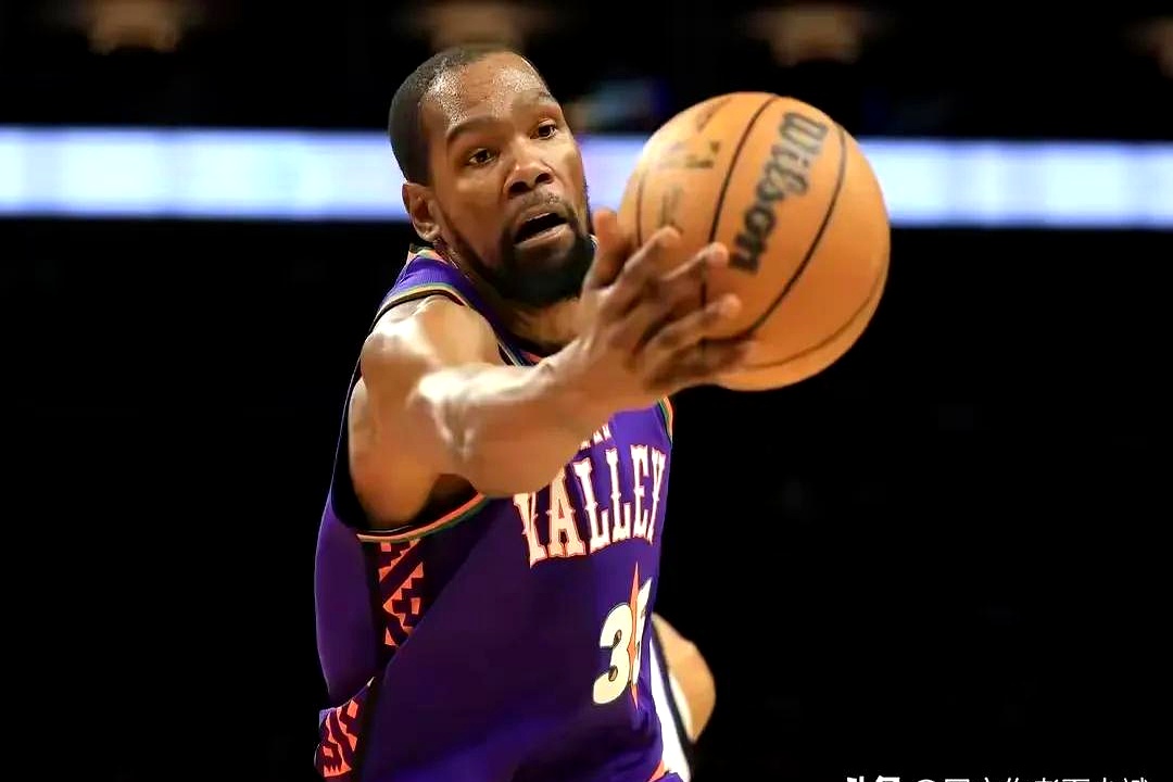 骑士逆转独行侠，杜兰特刷新纪录