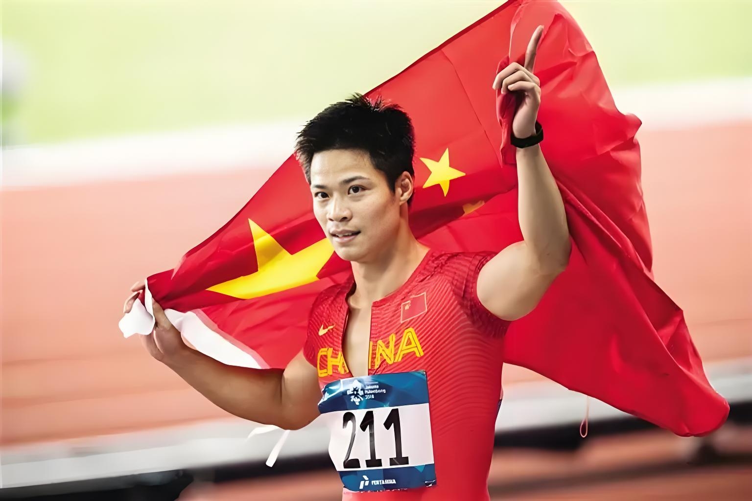 球员风采展现新高度，青年球星登上高峰