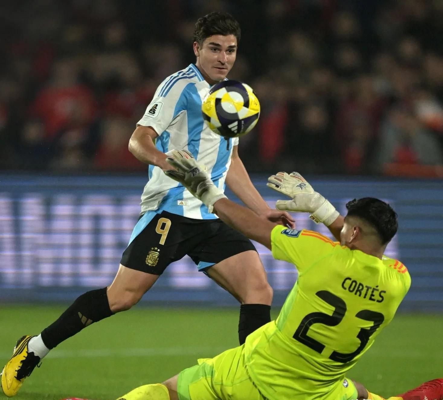 开云体育官方网站-南美洲足球盛事：豪门球队面临惨遭淘汰厄运