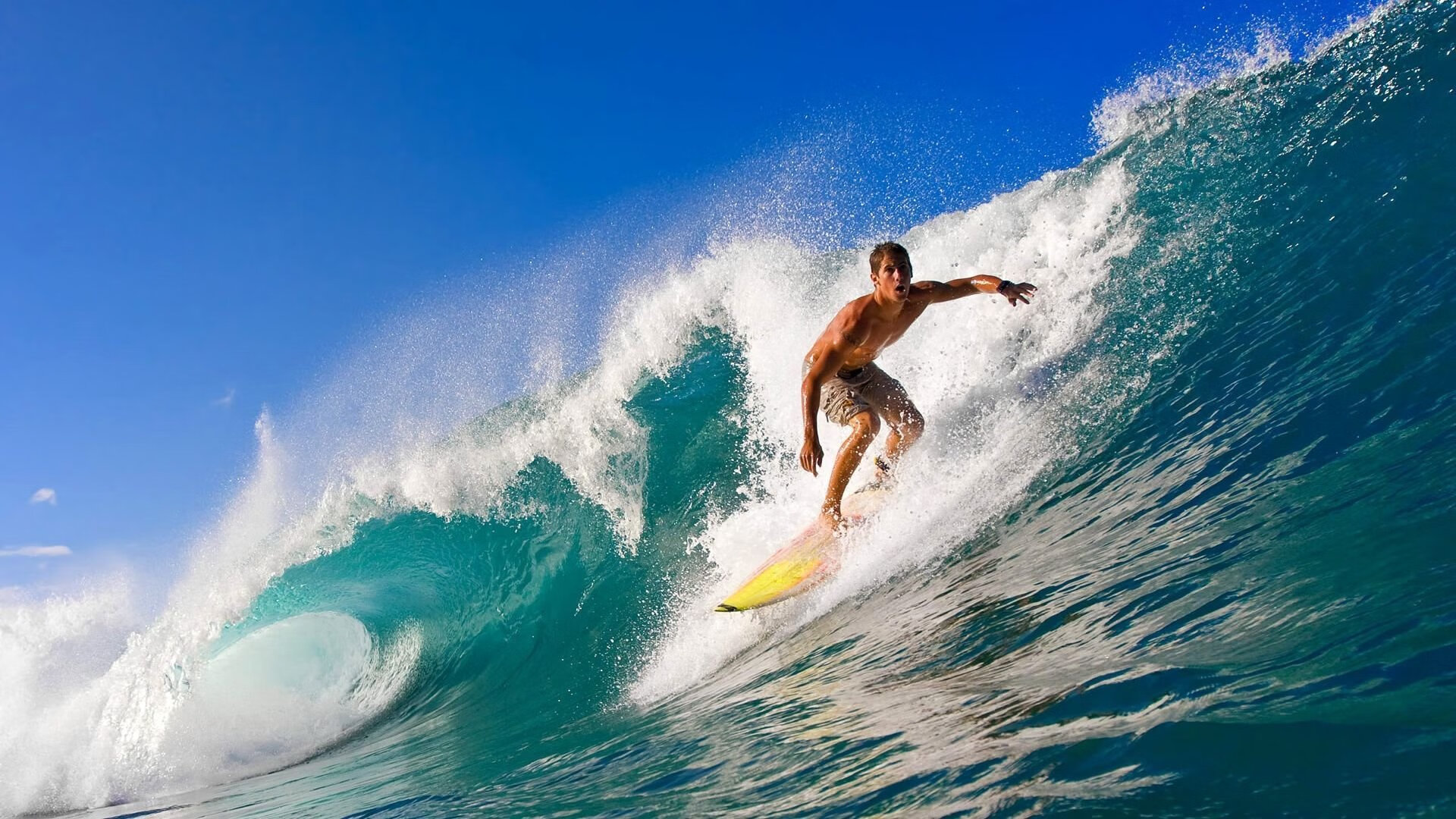 骑士火力全开，季后赛焦点战压制太阳