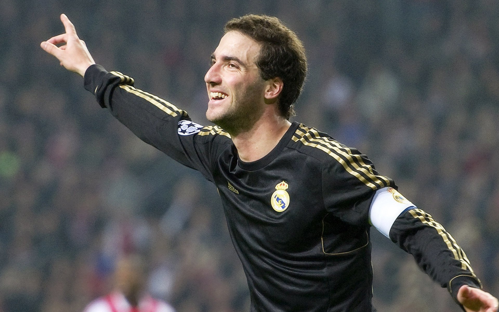 当铁壁遇见流水,西亚卡姆如何用无解哲学撕碎掘金防线